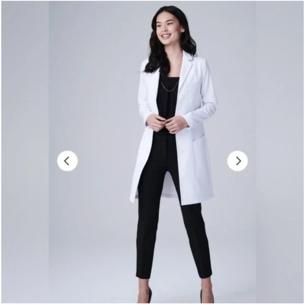 Medelita Women's Vandi 34 1/2" Lab Coat